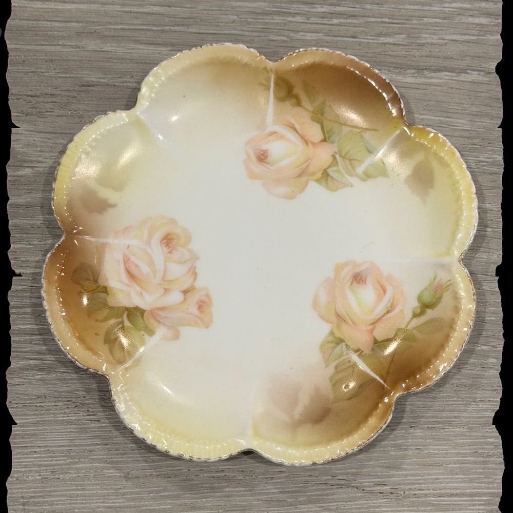 RS Germany Porcelain Scalloped Plate  Roses Floral Antique 6.25 Inch Gold Trim